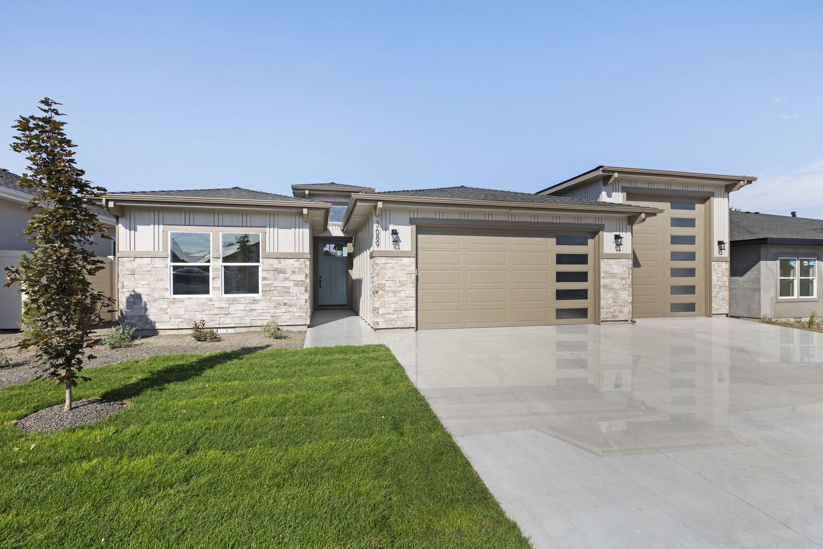 Sailor, custom spec home by Albertson Construction